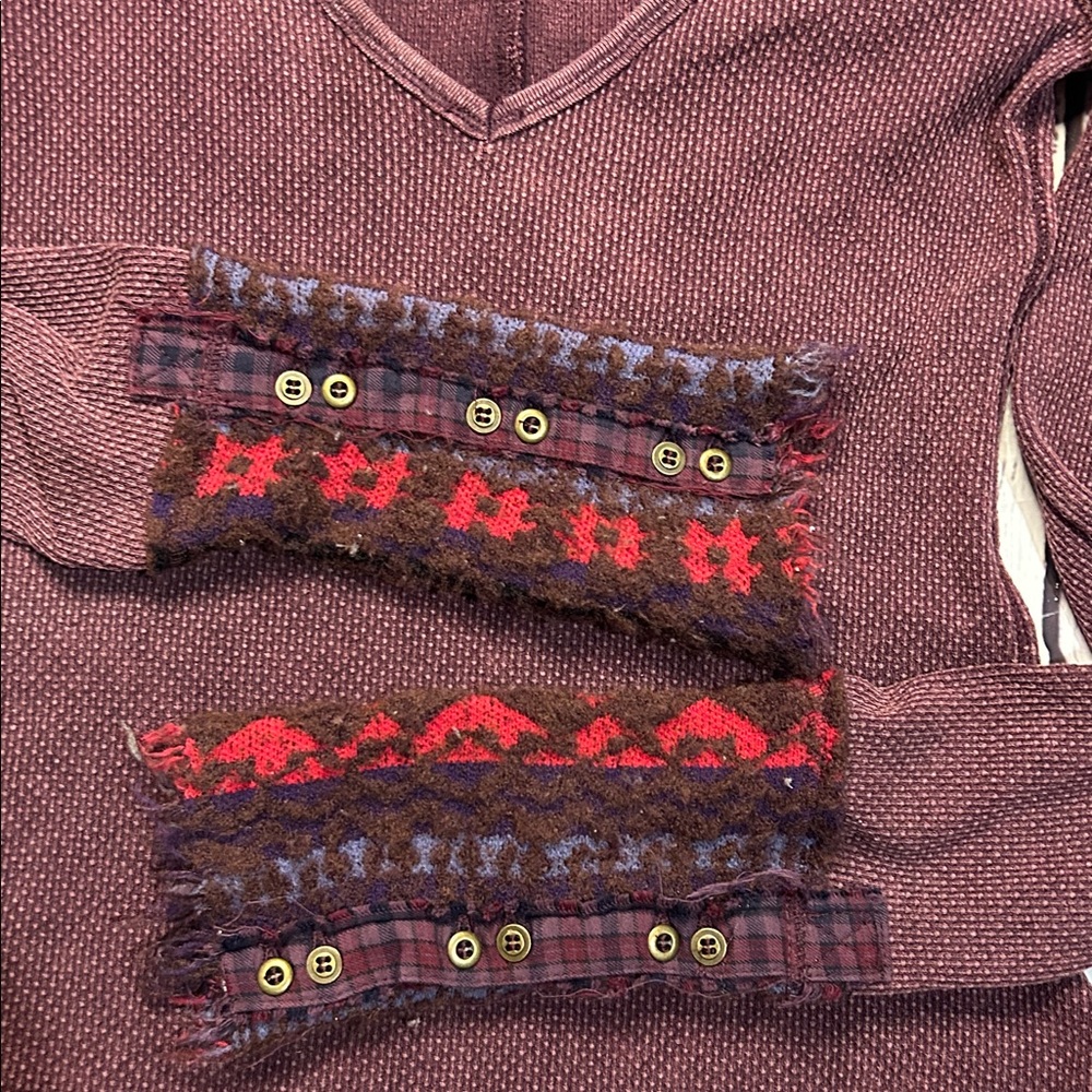 We The Free Long Sleeve Top with Patterned Cuffs - Picture 4 of 4